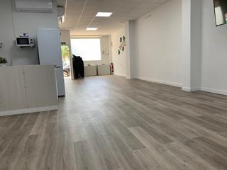 Lloguer Local Comercial  Calle valle albaida. Arrrendamiento de local y negocio para eventos en mislata con ce