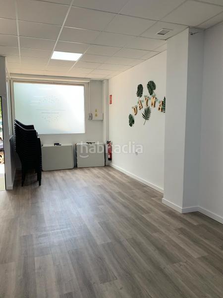 Foto a0a7d90c-ee3f-4862-beb3-e55a99fd9efb. Lloguer local comercial a Cardenal Benlloch Mislata