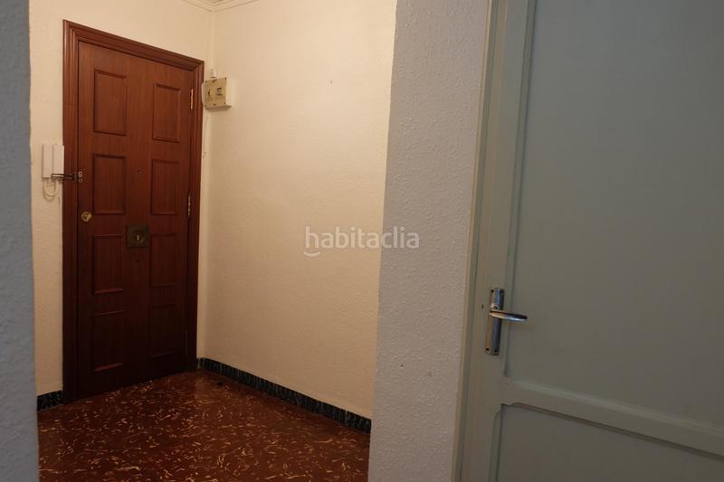 Foto 27ecd621-dd03-4b7e-a7a5-47948a0ae711. Piso  en avenida de campanar en Juzgados Mislata