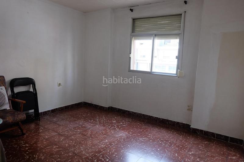 Foto 9faf9d92-6a17-496a-9f1d-1be917299646. Piso  en avenida de campanar en Juzgados Mislata