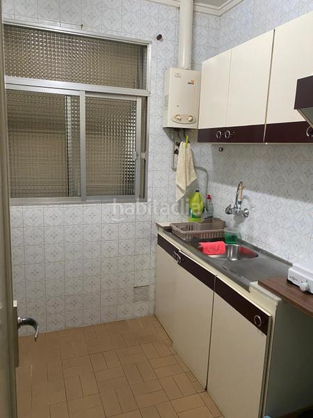Foto d8d9ec3a-ac23-4075-bd8c-1d9a6e222a85. Piso  en avenida de campanar en Juzgados Mislata