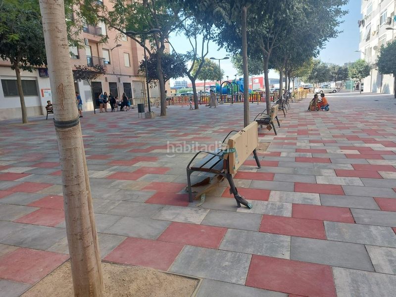 Foto b3bb5d8a-c6c5-4bab-af58-a5769427c296. Pis a El Río Mislata