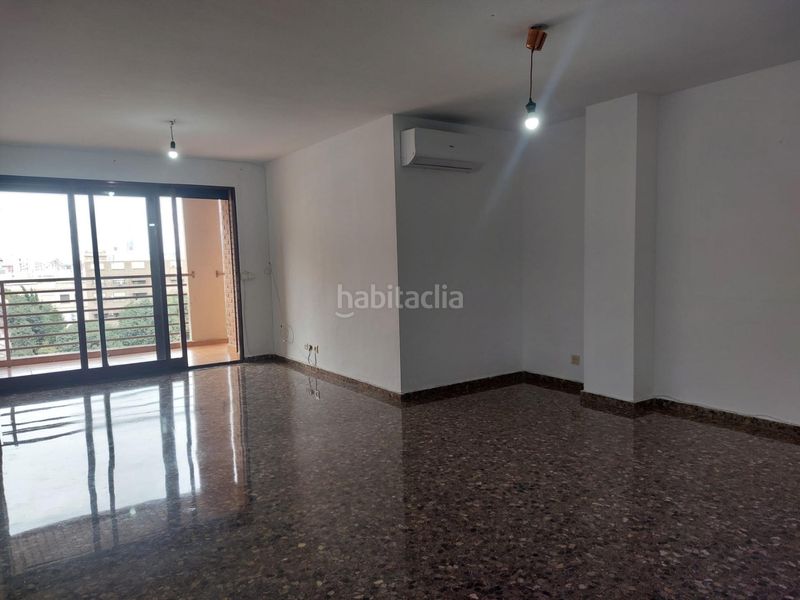 Foto 180ef9f5-710a-4e96-a3ae-a33d3dac7d6d. Rent flat with parking in Cardenal Benlloch Mislata