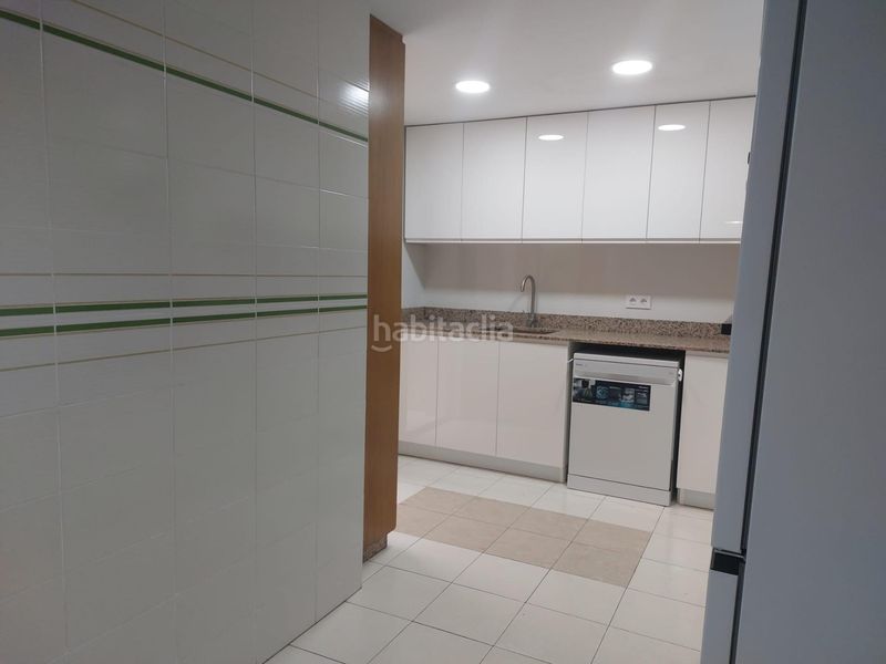 Foto ef4e1c1a-3a5a-421c-824c-e05d141dc8a7. Rent flat with parking in Cardenal Benlloch Mislata