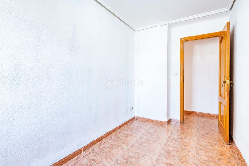Foto b95bad96-ab9a-40ab-a11f-ede5ca2eca87. Pis a Barrio de la Luz Xirivella