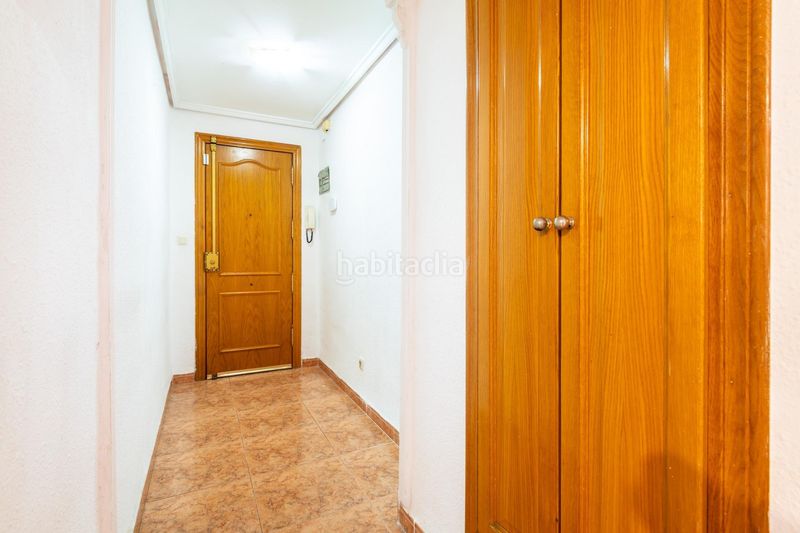 Foto c8ce8737-25cb-4d2d-9f7f-3edd2db01c0a. Pis a Barrio de la Luz Xirivella