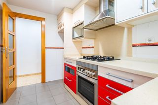 Appartement  Calle de don juan de austria. Estupendo piso venta juan de austria.