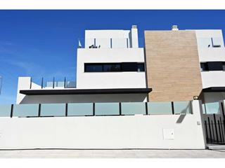 Maison jumelée à Villamartín-Las Filipinas. Chalet pareado en venta en los dolsesmontezenialomas de cabo