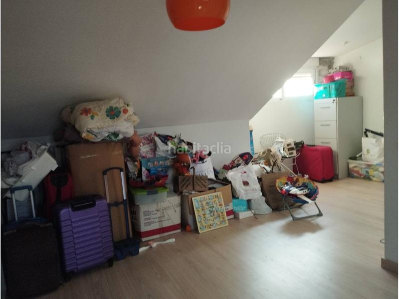 Foto d5d3aea8-6e99-4e28-9201-3d7f05731ba6. Casa a schiera con riscaldamento parcheggio in Los Rosales Ciudad Real