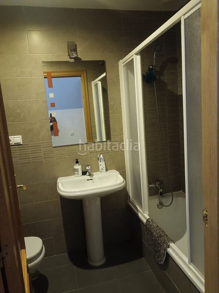 Foto c90b86e1-cd94-4dff-b52c-872e51f05c80. Dúplex amb calefacció aparcament a Poblete