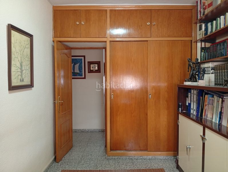 Foto ce8ccb7f-7a75-4f2e-9a08-038d8df9c37f. Piso en calle postas 21 en La Moreria Ciudad Real
