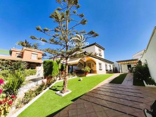 Maison jumelée à Golf - Torre Almenara. Fantástico chalet a 50 metros de la playa con 5 dormitorios.