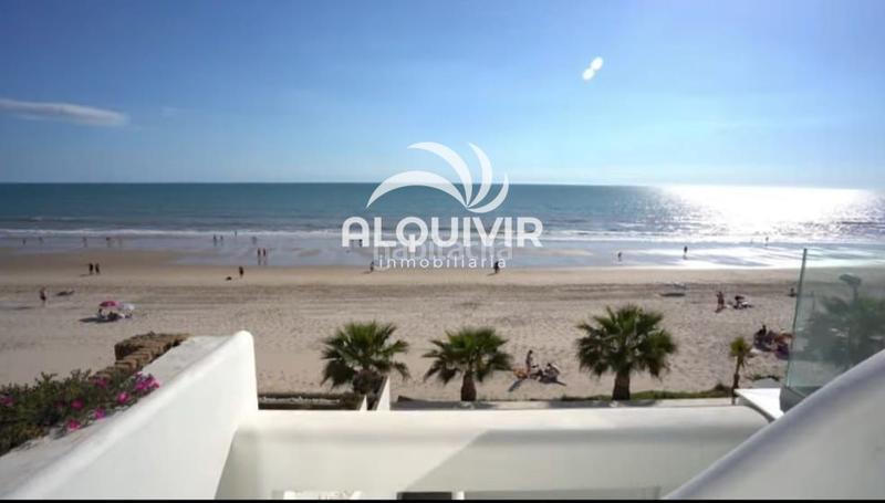 Foto 1fc7eb42-934d-45f9-ae05-3f9cf8ed2d47. Maison jumelée avec parking dans Centro - Torre de la Higuera Almonte