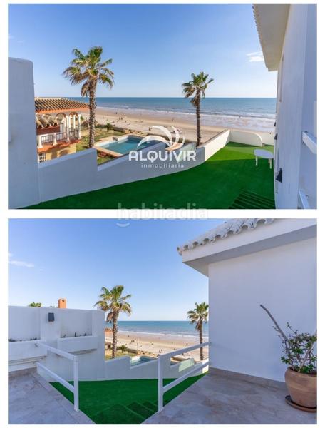 Foto ae9a1fbc-9cf2-403c-976f-f388c4725d6f. Maison jumelée avec parking dans Centro - Torre de la Higuera Almonte