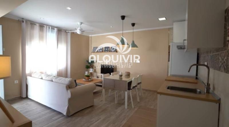 Foto caa5a7e3-e6a5-488f-98e6-67d13b665365. Maison jumelée avec parking dans Centro - Torre de la Higuera Almonte