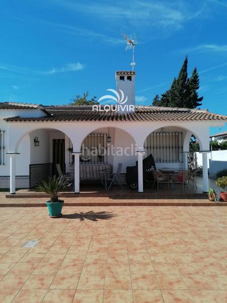 Foto bea4f9a2-5257-473a-8386-24f257127a59. Chalet mit parking pool in Centro - Torre de la Higuera Almonte