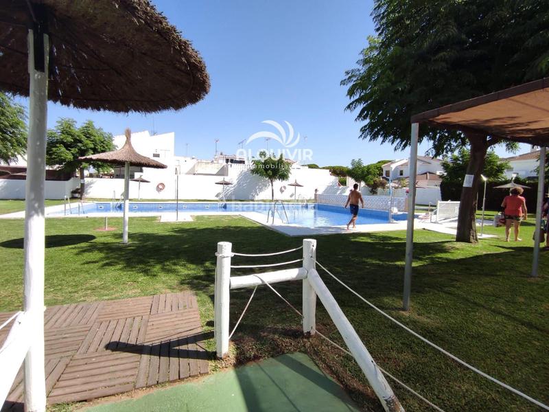 Foto 580dadb1-8408-4e32-9e51-45c2a22bd4fb. Casa adossada amb aparcament piscina a Caño Guerrero Almonte
