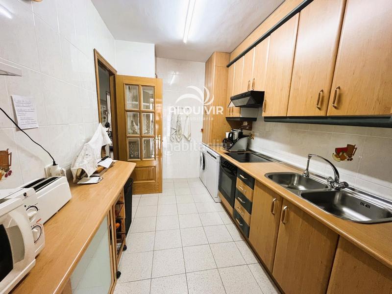 Foto 80b0a4f4-315f-4a50-8b4e-4477a47aa85a. Casa aparellada amb aparcament a Centro - Torre de la Higuera Almonte