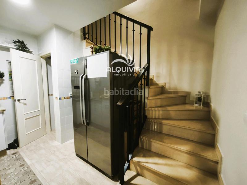 Foto e9da9b94-a4df-4757-acf5-3333d5a49134. Casa adossada amb aparcament a Almonte Almonte