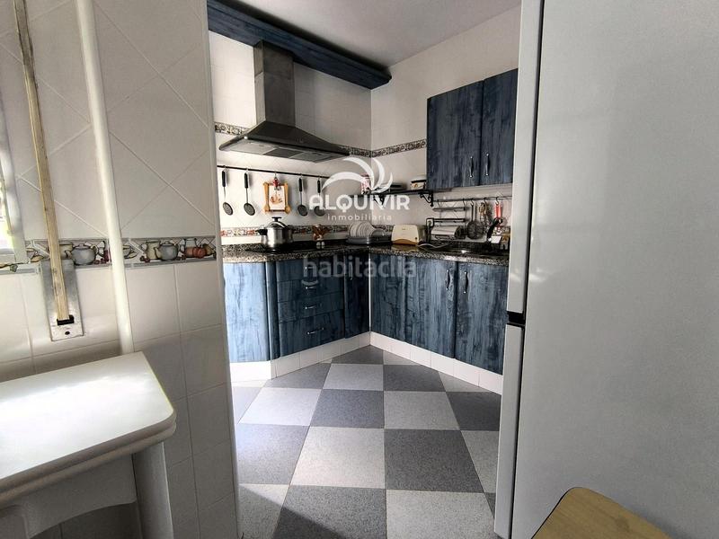 Foto a5d5492a-7630-4d33-9566-7f0f81c0a09a. Casa adossada amb aparcament a Coto Almonte