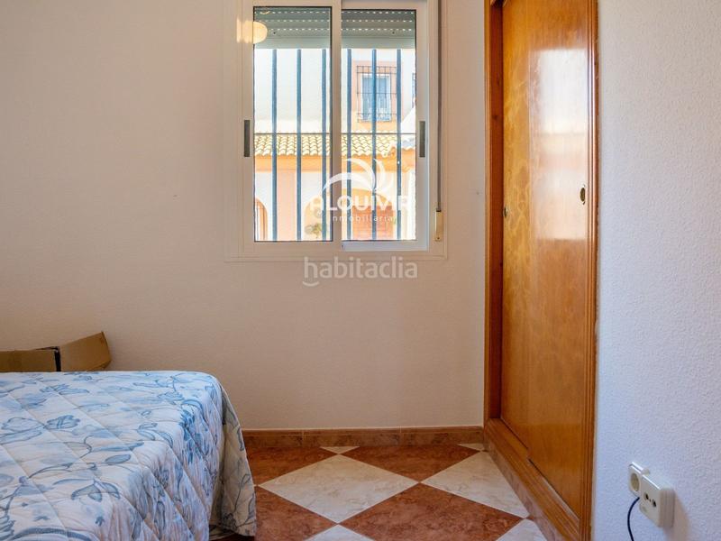 Foto 0fe32786-a0ca-4d11-a2cb-f996b0539e66. Doppelhaus mit parking in Centro - Torre de la Higuera Almonte