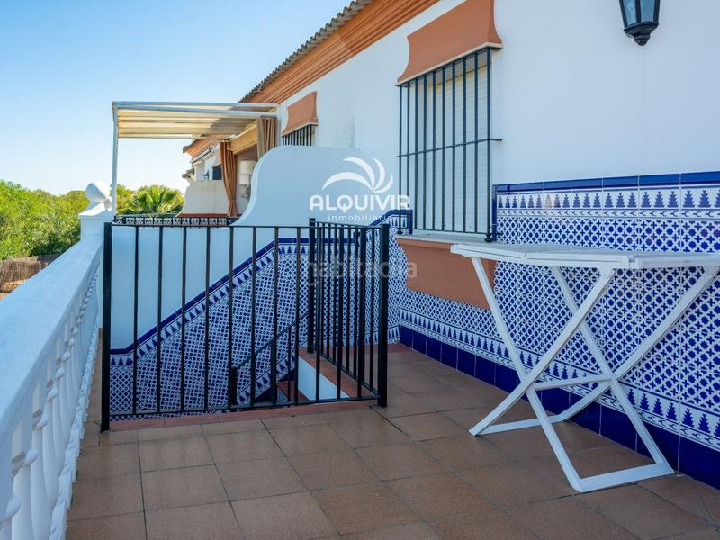 Foto ff1ca17a-e7fb-4fd2-a4f1-7e2b80fc4c99. Doppelhaus mit parking in Centro - Torre de la Higuera Almonte