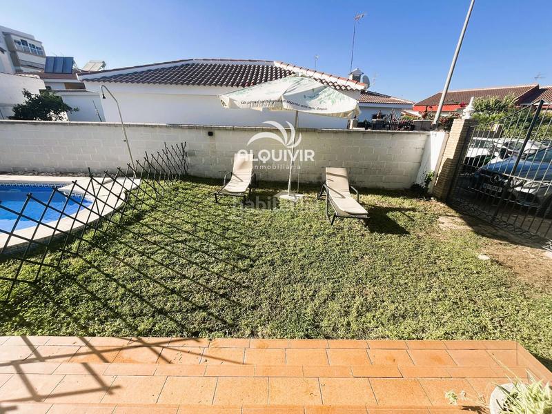 Foto 0fc6c5d6-2d50-4818-bdc4-c9d2bb4cdf74. Chalet con parcheggio piscina in Centro - Torre de la Higuera Almonte
