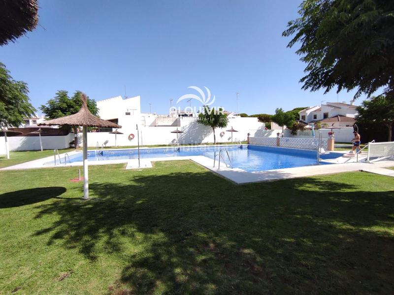 Foto 169e5b25-0b55-4fa1-9190-c44fa4c6bbfd. Casa adosada en sector a 652 adosado en venta en matalascañas, en la zona cotomar. en Almonte
