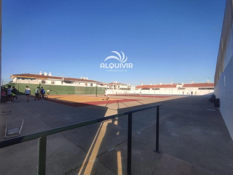 Foto cb19805e-50fb-4905-813a-a07c8cbb1af2. Casa adosada adosado venta en matalascañas completamente reformado y en perfecto estado. en Almonte
