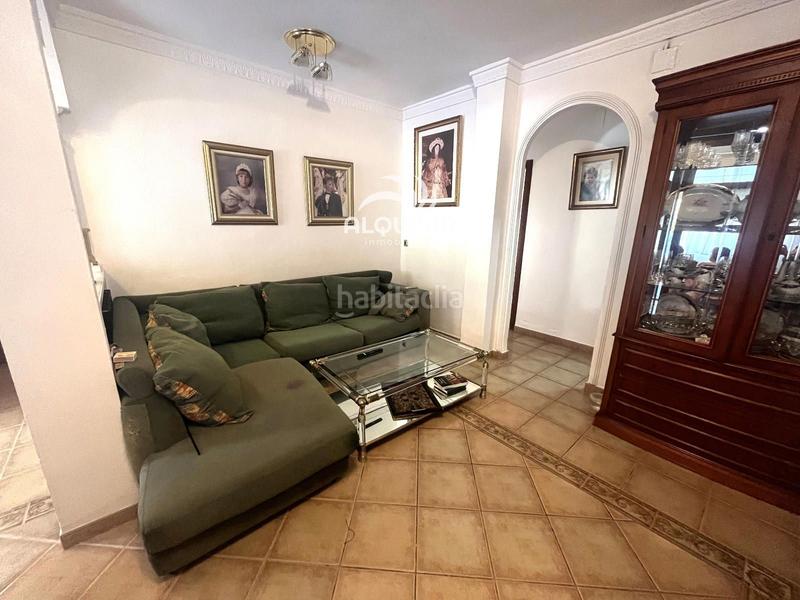 Foto 1b401d90-6c79-46f6-82e8-ebf25bfced51. Casa aparellada amb aparcament a Centro - Torre de la Higuera Almonte