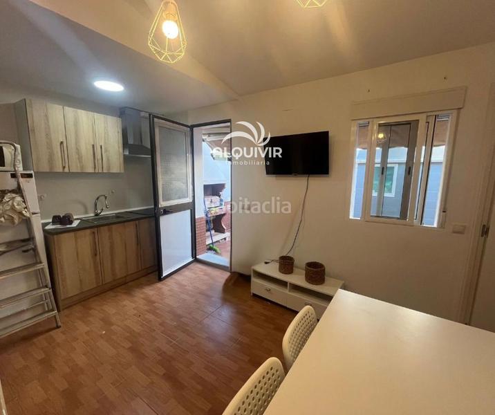 Foto c11c962d-9326-443e-a489-86ef3297f983. Casa aparellada amb aparcament a Centro - Torre de la Higuera Almonte