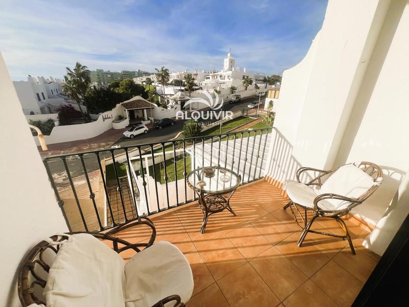 Foto 6a43b83c-da47-46c9-be44-ff5c60adfd6d. Pis amb aparcament piscina a Caño Guerrero Almonte