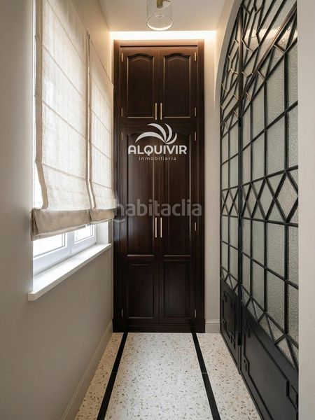 Foto 2093bca0-752b-4827-b495-7b3cc742f444. Edificio in Arenal - Museo Sevilla