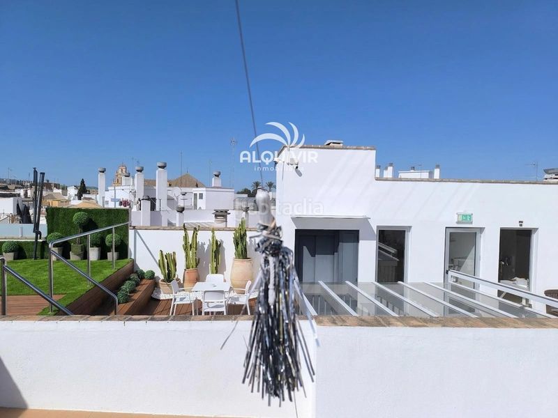 Foto b7c07e4a-ef95-4321-885d-cc4fb96f7e49. Edificio in Arenal - Museo Sevilla