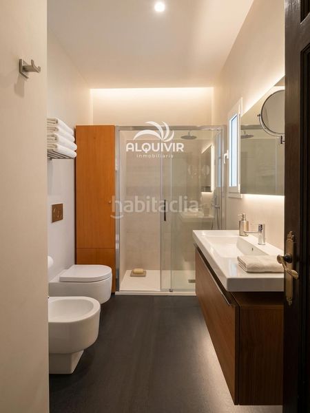 Foto caddf64b-b76a-48fe-8ae0-fd67f381da06. Edificio in Arenal - Museo Sevilla