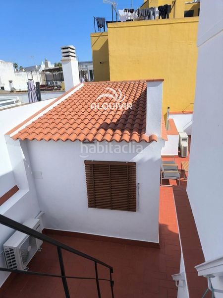 Foto cc3b403c-a468-4143-8d4a-e26b700fb8f0. Edificio in Arenal - Museo Sevilla