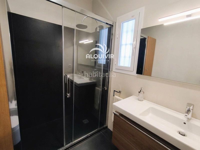 Foto d77efed6-5e32-4652-826b-96fdcef612cb. Edificio in Arenal - Museo Sevilla