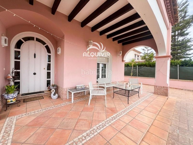 Foto 2844aa25-4492-4a8e-b8e2-3a9f09361657. Casa aparellada amb aparcament a Golf - Torre Almenara Almonte