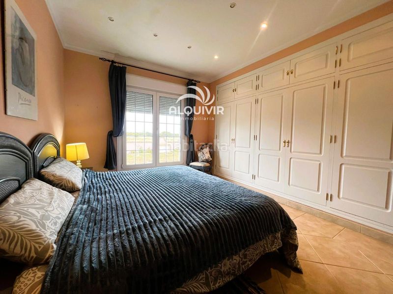 Foto 9be43591-64b2-4e7f-8fa5-470b2ec3daff. Casa aparellada amb aparcament a Golf - Torre Almenara Almonte