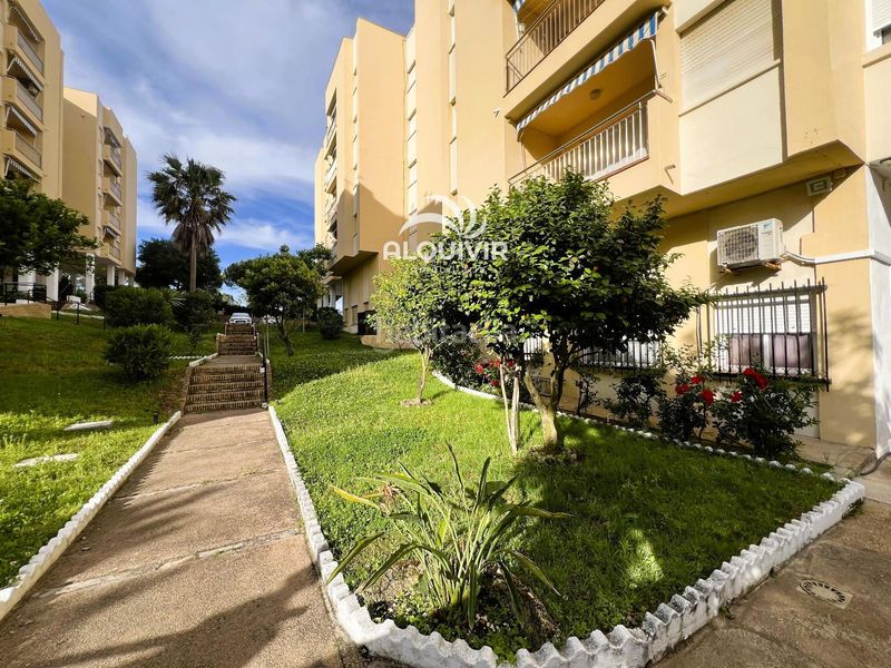 Foto 741dd445-90b0-4994-8d2f-1bd01709441d. Pis amb piscina a Golf - Torre Almenara Almonte