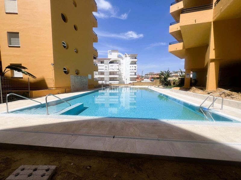 Foto 89aaf874-4bb3-4f17-8a7d-57821fbea0f0. Pis amb aparcament piscina a Golf - Torre Almenara Almonte