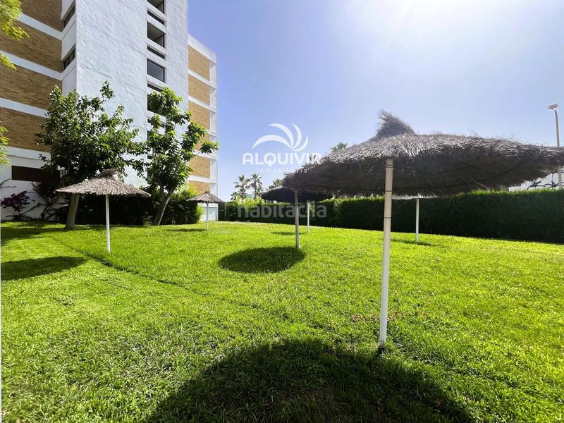 Foto 45e45952-8461-4480-a0f5-849b019581f3. Pis amb piscina a Golf - Torre Almenara Almonte