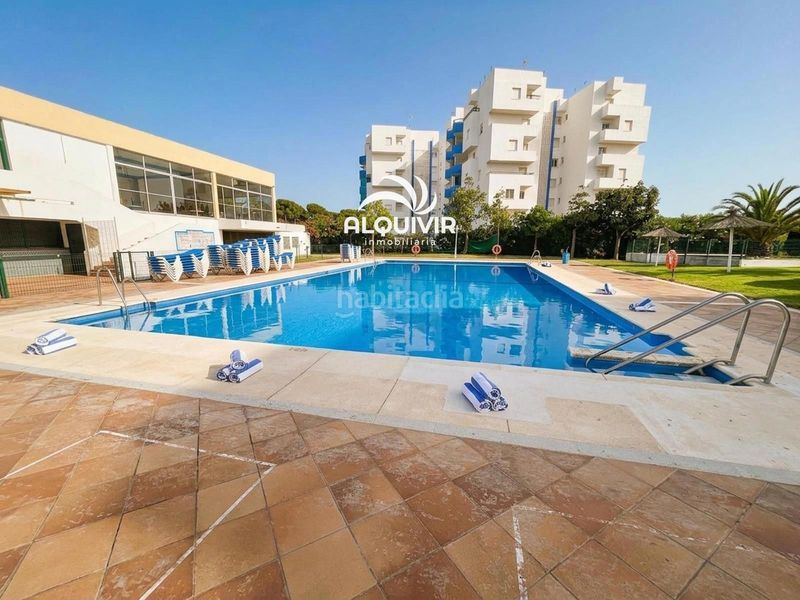 Foto 69b19f41-53d4-4e53-a550-62b98798ede9. Pis amb piscina a Golf - Torre Almenara Almonte
