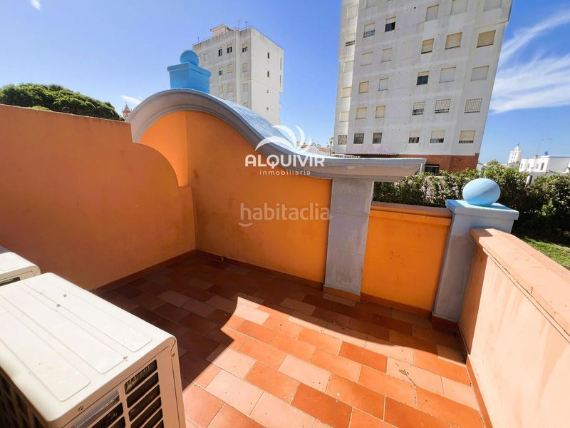 Foto 68b42aa8-a112-4cdc-b0a3-3ddf7b4606ee. Casa pareada magnifica casa en venta, en matalascañas. urbanización privada, villas de golf en Almonte
