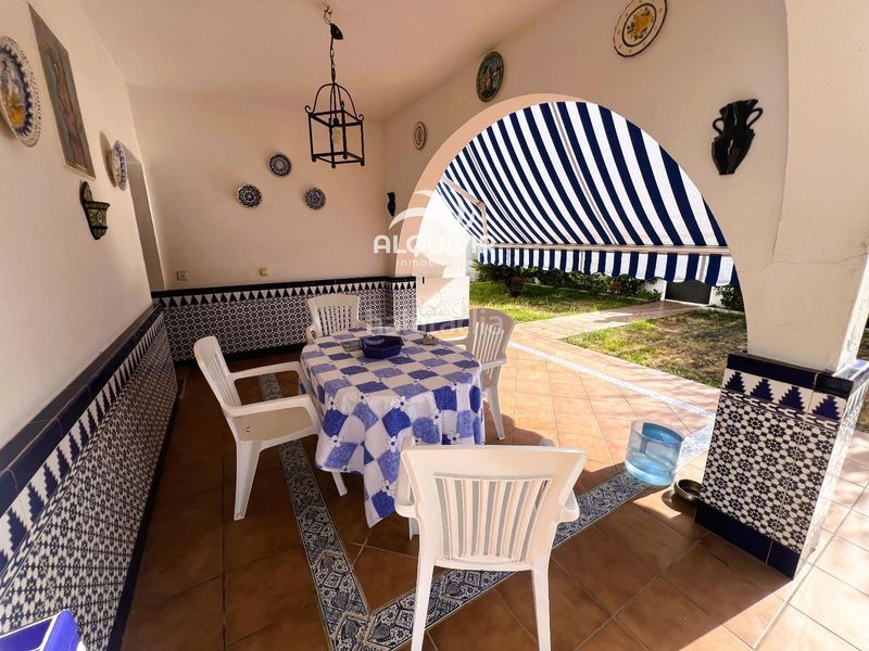 Foto 805f7ff5-e93d-432b-994f-5e38894b0cb0. Casa aparellada amb aparcament a Golf - Torre Almenara Almonte