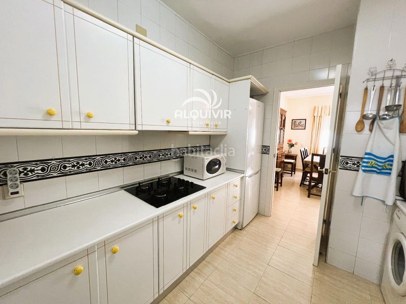 Foto 8c314c56-c840-4c6c-871e-6c209195456a. Casa aparellada amb aparcament a Golf - Torre Almenara Almonte