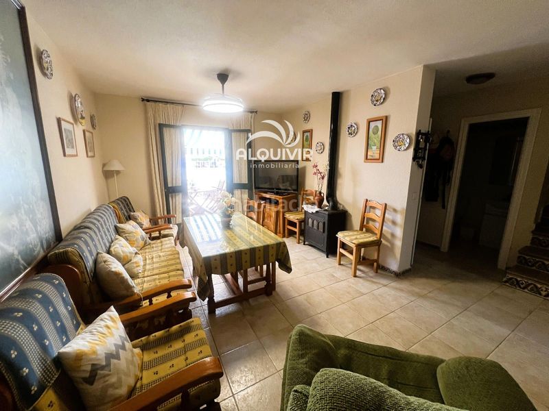 Foto dcd781a7-5de2-4902-93e6-778402946e20. Casa adossada a Caño Guerrero Almonte