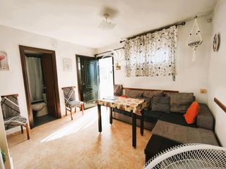 Flat in Caño Guerrero. Piso de dos dormitorios en venta matalascañas.