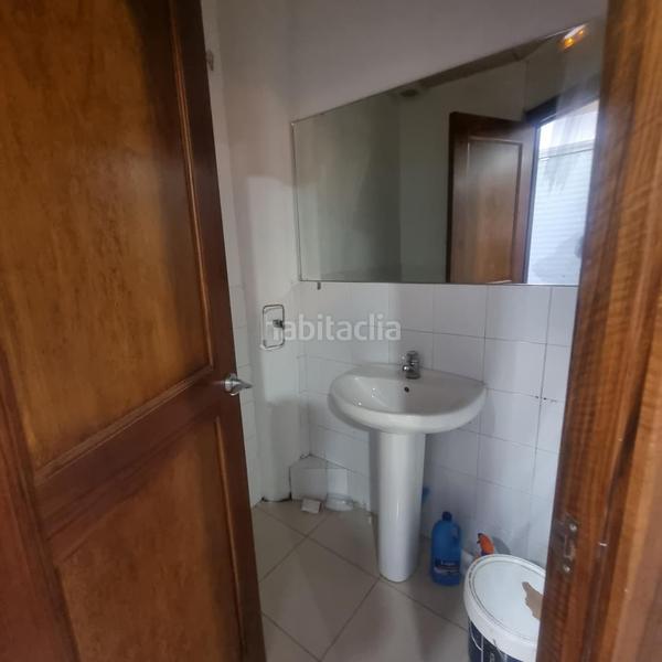 Foto 194fc4fc-2e64-46f1-8b4f-bf8eb7ba1ed9. Locale commerciale in La Romànica Barberà del Vallès