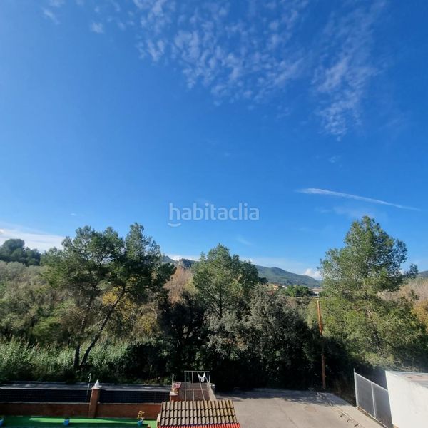Foto 8b6e9872-5eae-455a-bc1d-eef8d731a8a4. Xalet amb calefacció aparcament a Castellgalí